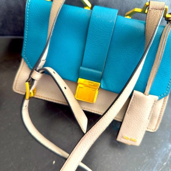 MAKE A DEAL DAY!  AUTHENTIC beautiful blue and cream Miu Miu crossbody bag!! - Picture 1 of 13